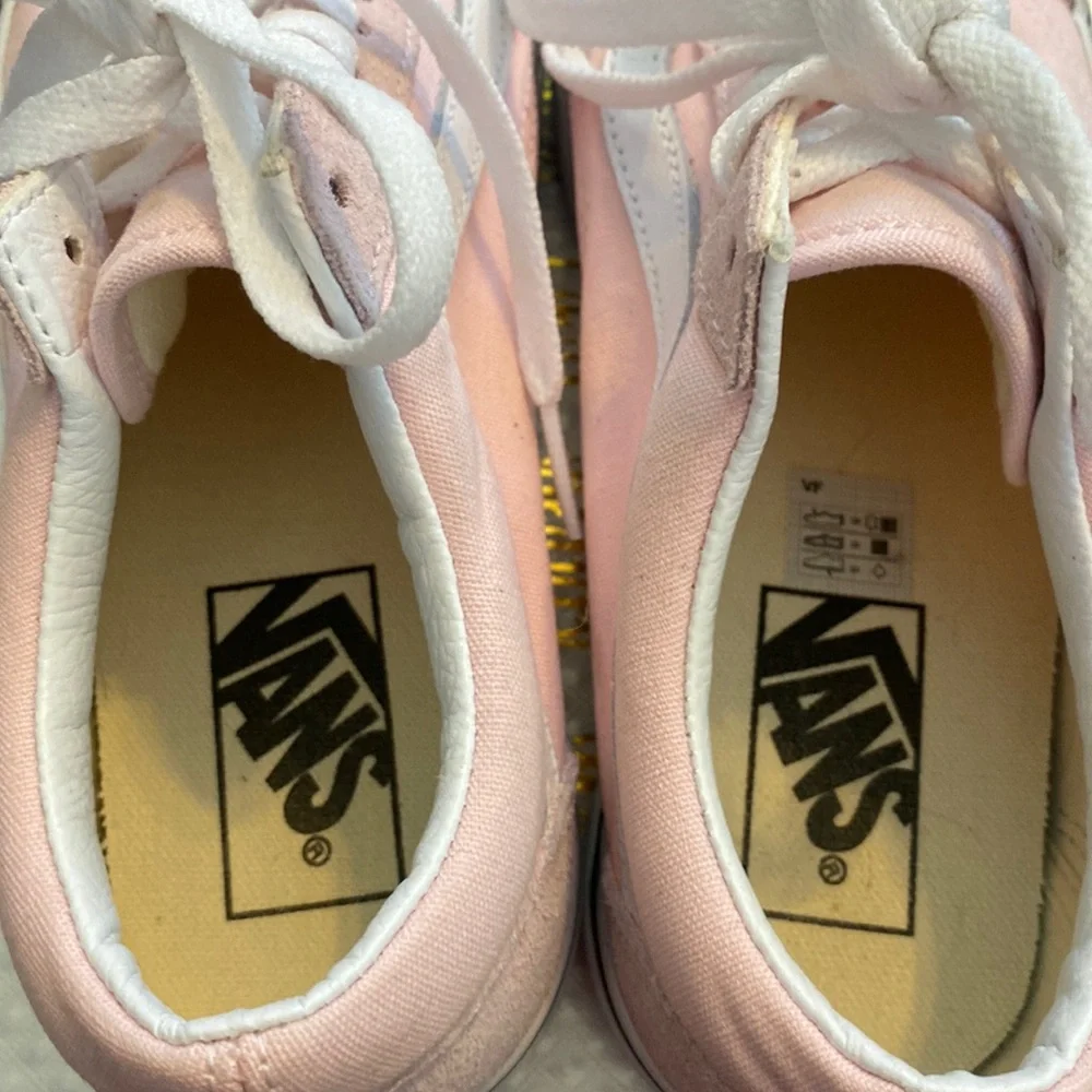 Pink vans - Picture 3 of 3
